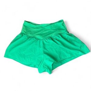 90 Degree By Reflex Green Criss Cross Flowy Athletic Gym Shorts